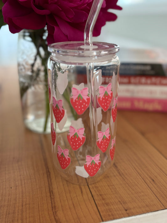 Strawberry fields glass cup